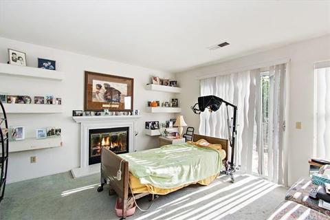 939 Hedges Dr, Corona, CA 92880 photo 9