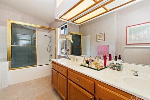 939 Hedges Dr, Corona, CA 92880 photo 13