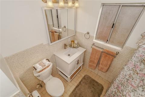 14412 Perilla Ave, Paramount, CA 90723 photo 17
