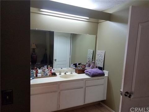 235 Loma Roja, Colton, CA 92324 photo 9