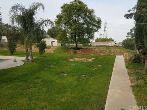 235 Loma Roja, Colton, CA 92324 photo 17