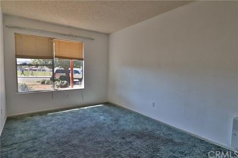 531 Bond St, Redlands, CA 92373 photo 11