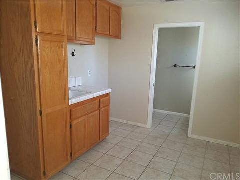 12690 Sorrel Dr, Apple Valley, CA 92308 photo 7