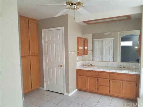 12690 Sorrel Dr, Apple Valley, CA 92308 photo 9