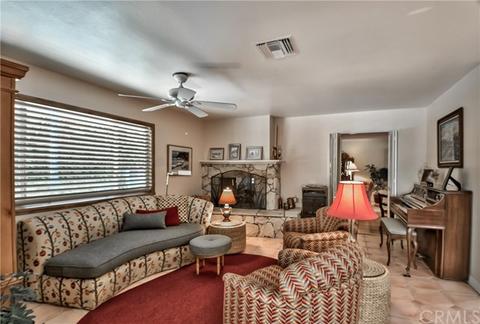 621 Center Crest Dr, Redlands, CA 92373 photo 15