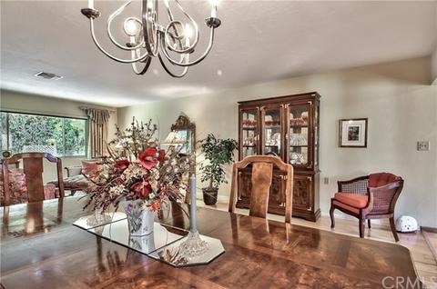 621 Center Crest Dr, Redlands, CA 92373 photo 5