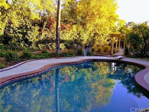621 Center Crest Dr, Redlands, CA 92373 photo 33