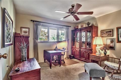 621 Center Crest Dr, Redlands, CA 92373 photo 26