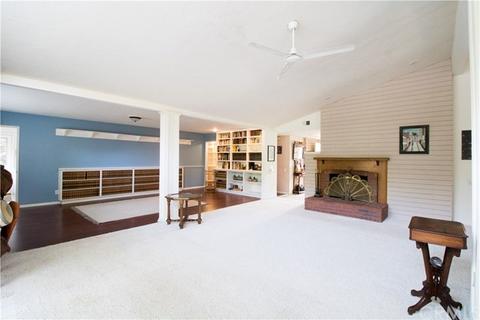 121 E South Ave, Redlands, CA 92373 photo 15