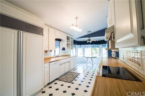 121 E South Ave, Redlands, CA 92373 photo 9