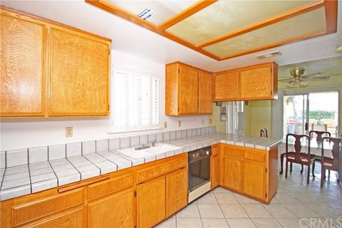 11107 Cottonwood Ave, Hesperia, CA 92345 photo 14