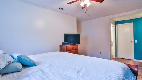 2351 Bonita Dr, Highland, CA 92346 photo 18