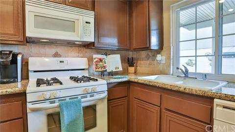 2351 Bonita Dr, Highland, CA 92346 photo 14