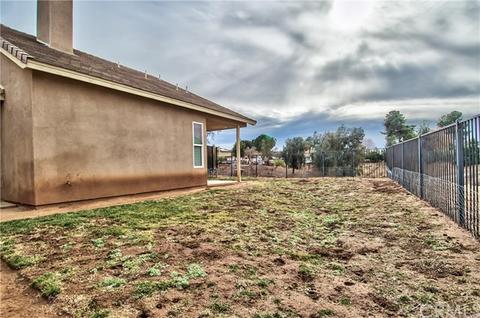 35593 Lynfall St, Yucaipa, CA 92399 photo 25