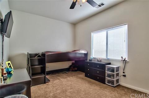 35593 Lynfall St, Yucaipa, CA 92399 photo 20