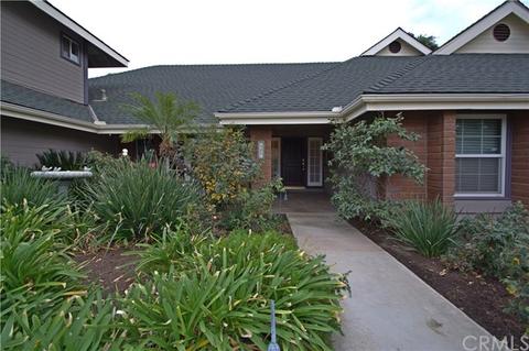 388 Cynthia Crst, Redlands, CA 92373 photo 2