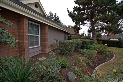 388 Cynthia Crst, Redlands, CA 92373 photo 3