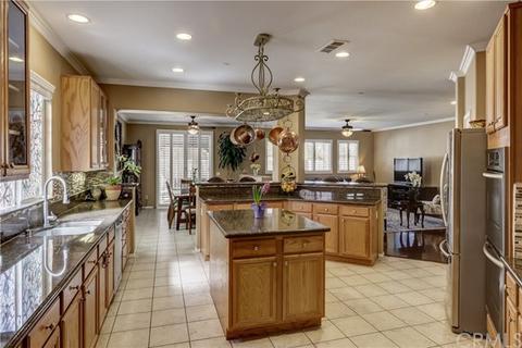 1975 Castlegate Ln, Redlands, CA 92374 photo 22