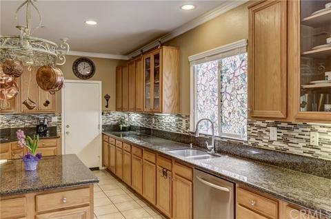 1975 Castlegate Ln, Redlands, CA 92374 photo 21
