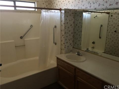 13446 Elm St, Hesperia, CA 92344 photo 11