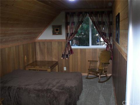 23903 Straight Way, Crestline, CA 92325 photo 7