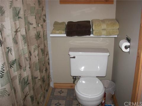 23903 Straight Way, Crestline, CA 92325 photo 10
