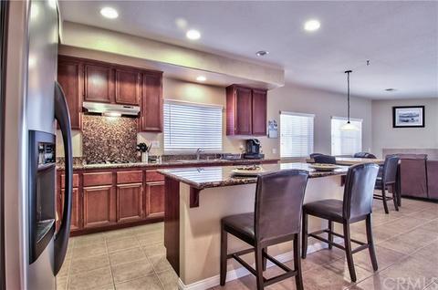 31227 Capistrano Ln, Mentone, CA 92359 photo 6
