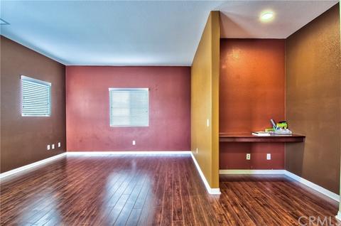 31227 Capistrano Ln, Mentone, CA 92359 photo 13