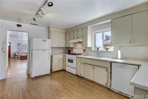 839 E Shasta Dr, Colton, CA 92324 photo 8