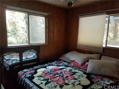 742 Ashlar Dr, Crestline, CA 92325 photo 8