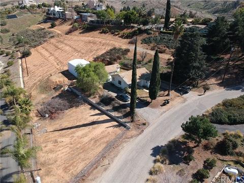 951 S Wabash Ave, Redlands, CA 92374 photo 5