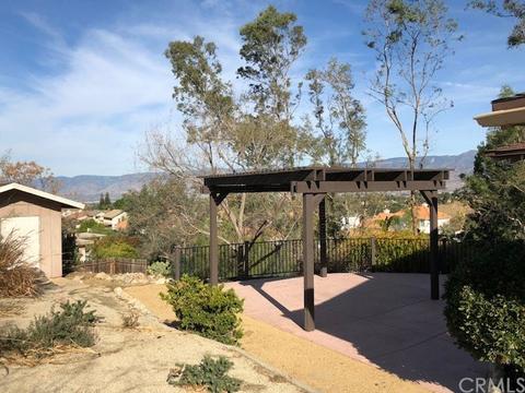 621 E Sunset Dr N, Redlands, CA 92373 photo 3