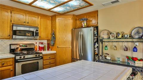495 Wylerhorn Dr, Crestline, CA 92325 photo 13