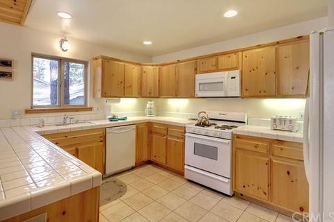 421 Catalina Rd, Big Bear Lake, CA 92315 photo 14