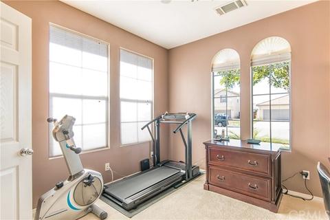2080 Bluebird Ln, Redlands, CA 92374 photo 4
