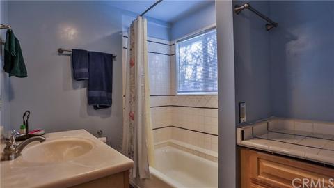 22819 Waters Dr, Crestline, CA 92325 photo 16