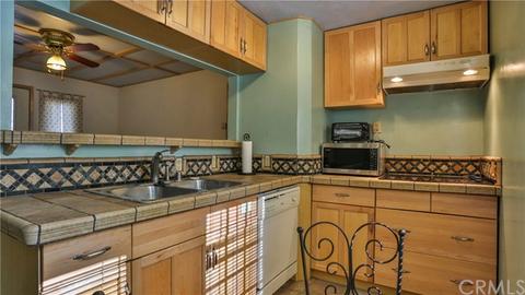 22819 Waters Dr, Crestline, CA 92325 photo 7