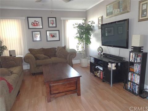 7189 Olive St, Highland, CA 92346 photo 5