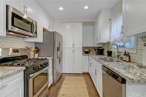 6042 Colonial Dr, Riverside, CA 92506 photo 9