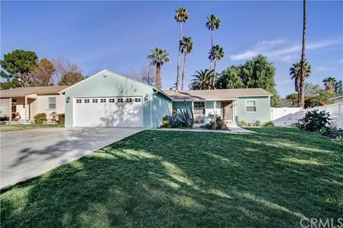 6042 Colonial Dr, Riverside, CA 92506 photo 1