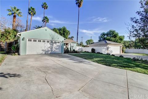 6042 Colonial Dr, Riverside, CA 92506 photo 3