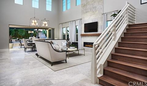 52 Fenway, Irvine, CA 92620 photo 2