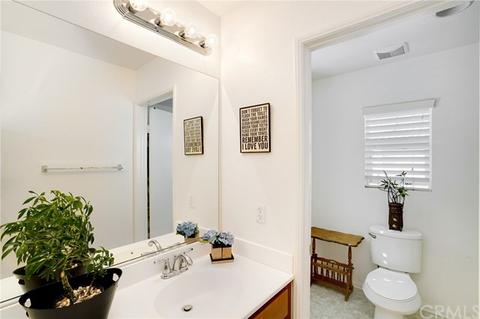 546 W James St, Rialto, CA 92376 photo 21
