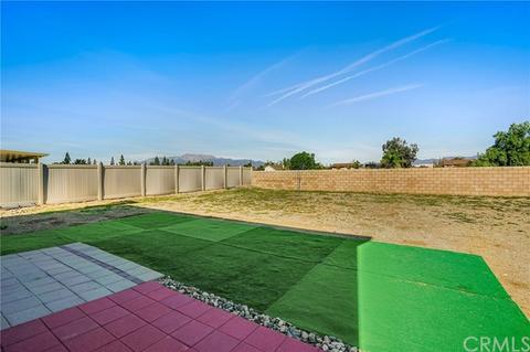 546 W James St, Rialto, CA 92376 photo 25