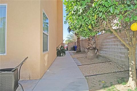 7537 Lime Ave, Fontana, CA 92336 photo 20