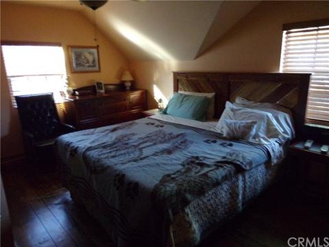 22747 Waters Dr, Crestline, CA 92325 photo 18