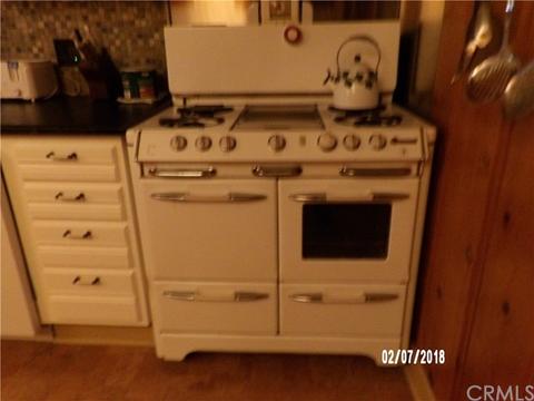 22747 Waters Dr, Crestline, CA 92325 photo 9
