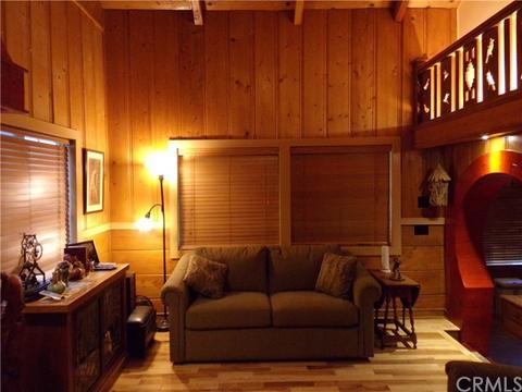 22747 Waters Dr, Crestline, CA 92325 photo 12