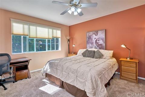 995 Blackhawk Dr, Beaumont, CA 92223 photo 9