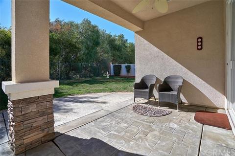 995 Blackhawk Dr, Beaumont, CA 92223 photo 15